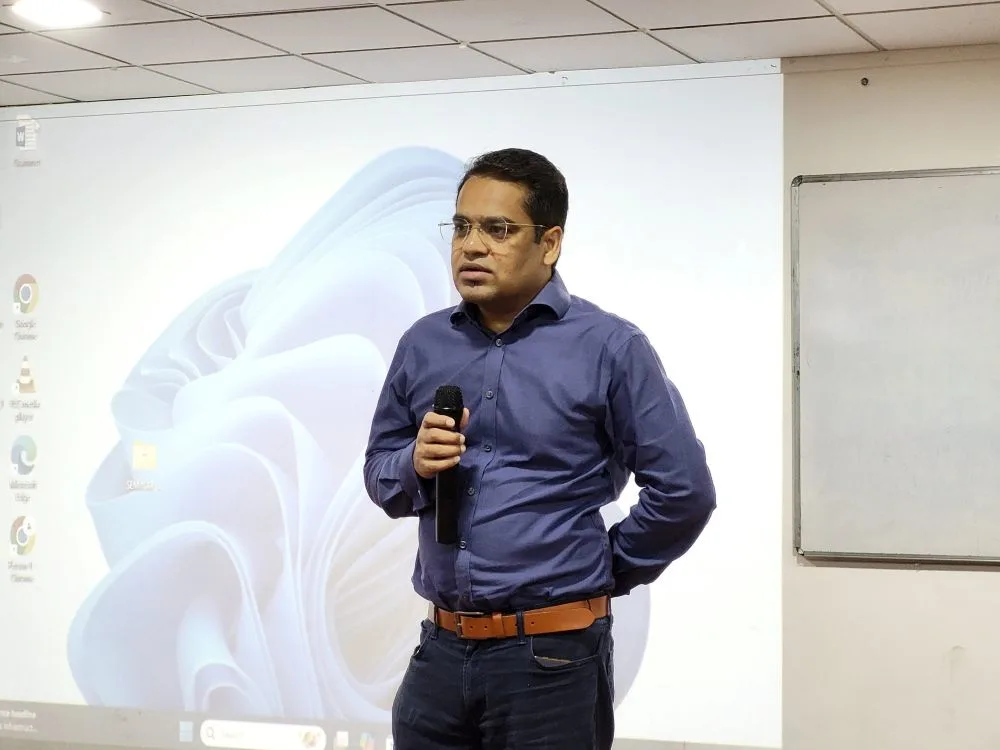 Professor img 1 Mr. Anusheel Srivastava Img 1
